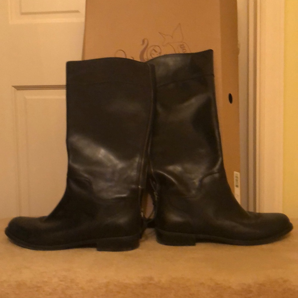 Nine West back zip tall black riding boot